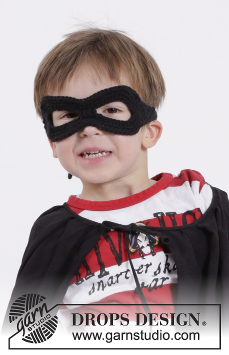 Little Zorro / DROPS Extra 0-1075 - Máscara de superhéroe en ganchillo para bebé y niños en DROPS Paris. Talla única.