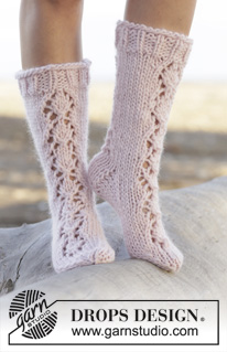 Free patterns - Calcetines para mujer / DROPS Extra 0-1085