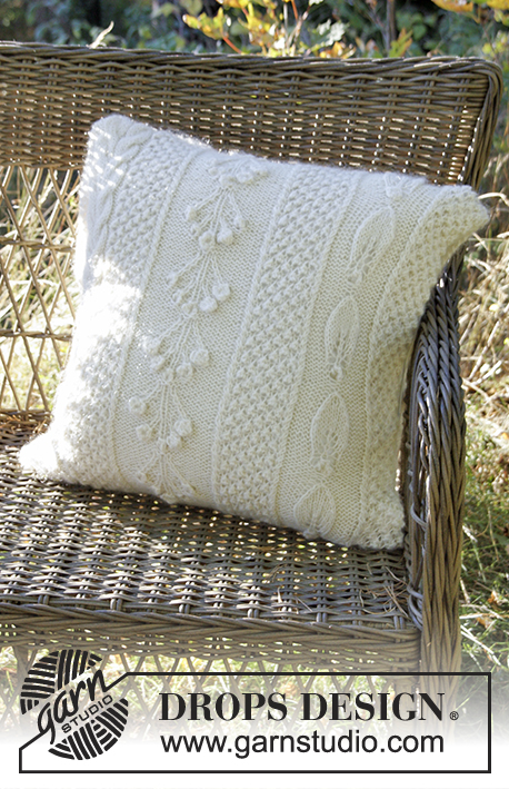 Snow Beads Pillow / DROPS Extra 0-1315 - Strikket DROPS putetrekk i Alpaca og Brushed Alpaca Silk med ulike typer mønsterstrikk.