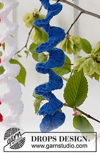 Happy Swirls / DROPS Extra 0-1569 - Spiralna dekoracja na szydełku na 17 maja, z włóczki DROPS Paris. Temat: święto narodowe.
