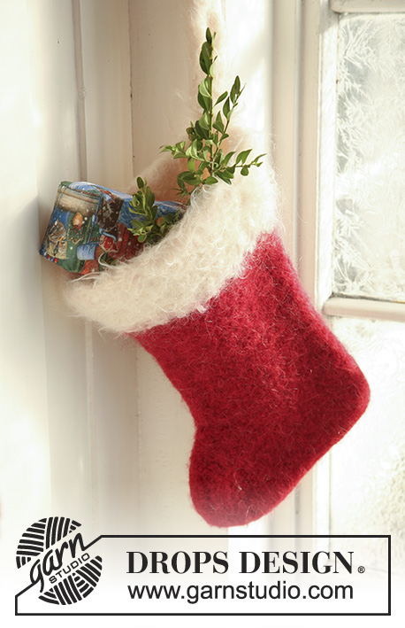 Santa's Sock / DROPS Extra 0-510 - Kootud ja vanutatud DROPSi jõulusokk lõngadest ”Snow” ja ”Puddel”. 