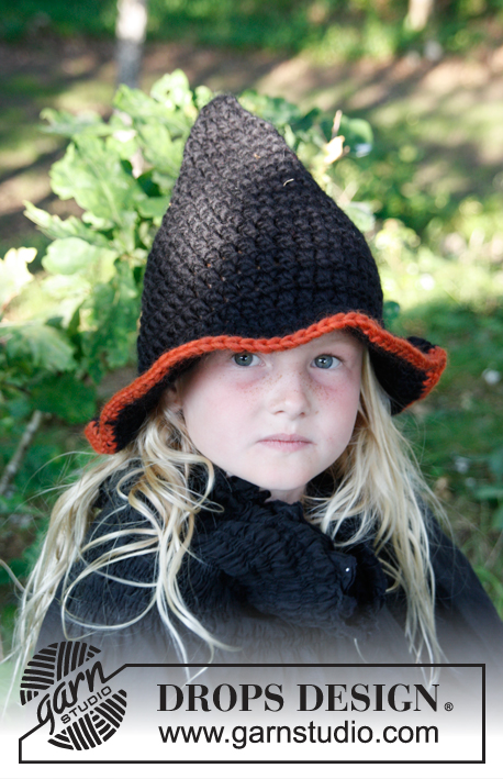 Merlina / DROPS Extra 0-779 - Dziecięcy kapelusz czarownicy na szydełku z włóczki DROPS Snow. Rozmiary 3 - 14 lat. Temat: Halloween
