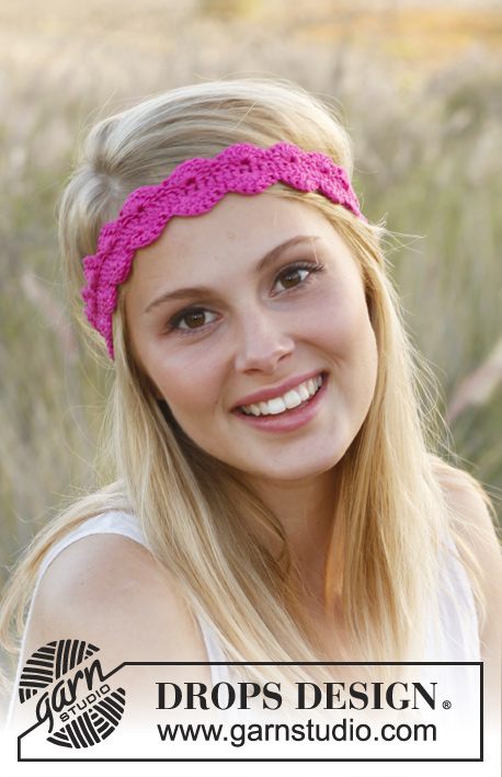 Twined Ivy / DROPS Extra 0-920 - Crochet DROPS hair band in ”Muskat”.