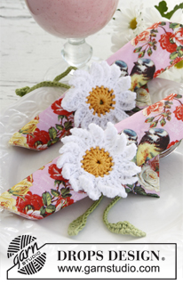 Free patterns - Decoratieve bloemen / DROPS Extra 0-927