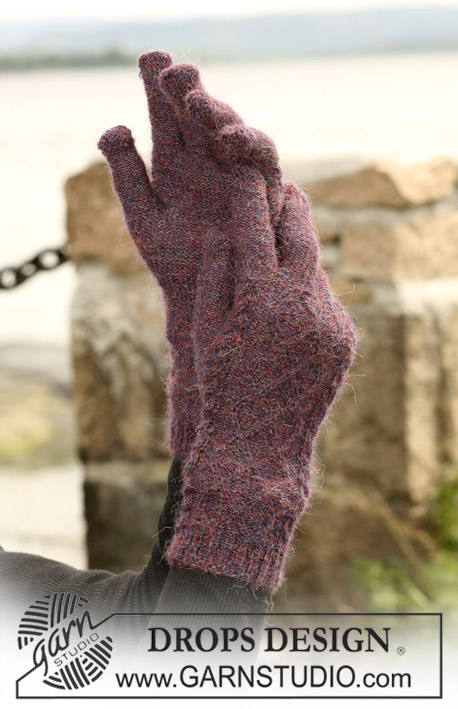 DROPS 102-37 - Rękawiczki na drutach, z irlandzkim wzorem, z włóczki DROPS Alpaca