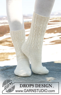 Free patterns - Puolisääreen ylettyvät sukat / DROPS 116-40