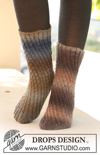 Free patterns - Naisen sukat / DROPS 122-21