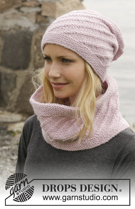 Belinda's Dream / DROPS 156-24 - Knitted DROPS hat and neck warmer in garter st with spiral pattern in ”Nepal”.