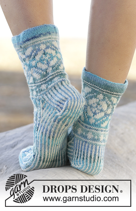Ice Magic / DROPS 161-36 - DROPS ponožky s norským vzorem pletené z příze Fabel. Velikost: 35-43.