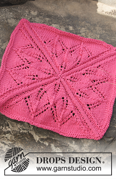 Kitchen Star / DROPS 170-36 - Knitted DROPS cloths with lace pattern worked in a square in ”Cotton Light”.