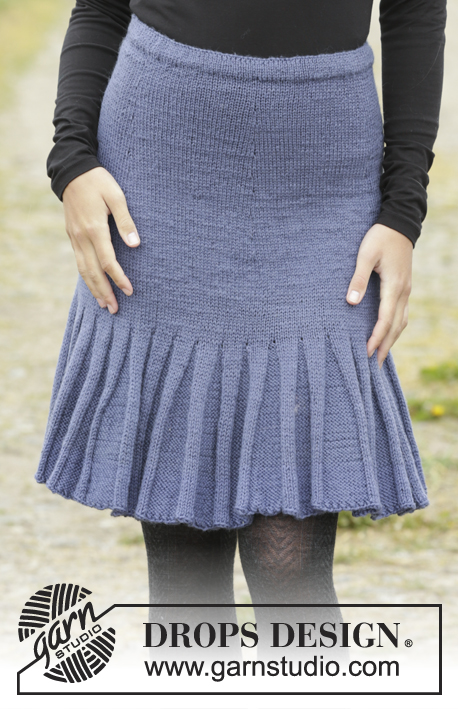 Flirty Skirty / DROPS 171-27 - Knitted DROPS skirt with flounce at the bottom, worked top down in ”Karisma”. Size: S - XXXL.