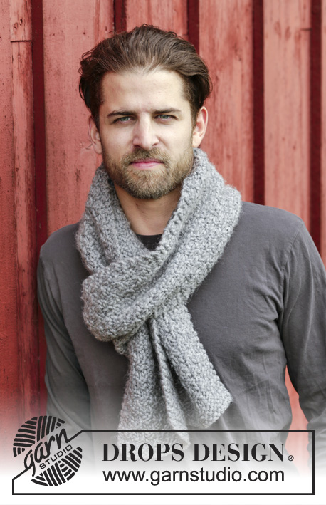 Ramsey / DROPS 174-5 - Knitted DROPS men’s scarf with double moss st in Snow.