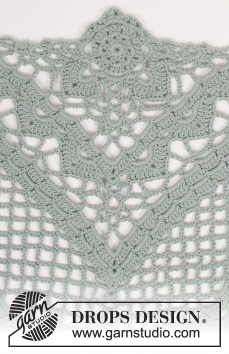 See You Soon / DROPS 175-11 - Shawl with lace pattern, crochet from the top down in DROPS Cotton Merino.