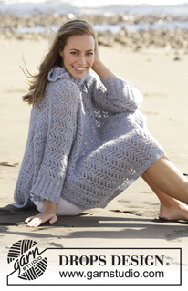 Beach Breeze / DROPS 178-2 - Ażurowy sweter z golfem i pęknięciami na bokach, z włóczki DROPS Air. Od S do XXXL.