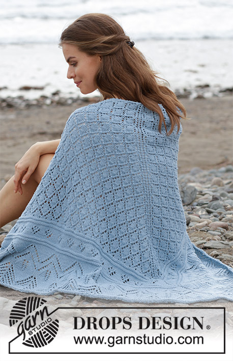 Aretusa / DROPS 186-19 - Knitted shawl with lace pattern. Piece is knitted top down in DROPS Merino Extra Fine.