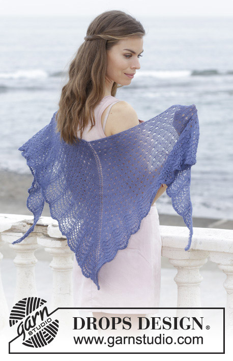 High Tide / DROPS 186-26 - Knitted shawl with lace and wave pattern. The piece is worked top down in DROPS Lace.