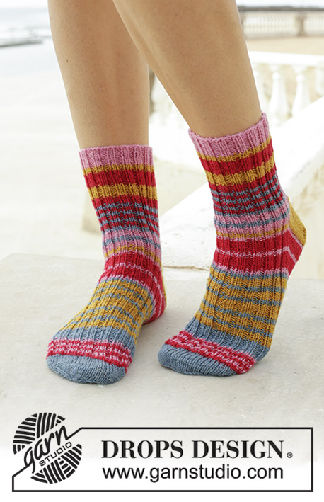 Colour Invasion / DROPS 189-31 - Knitted socks with rib and stripes. Size 35-43. Piece is knitted in DROPS Fabel.