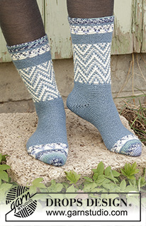 Free patterns - Naisen sukat / DROPS 193-13