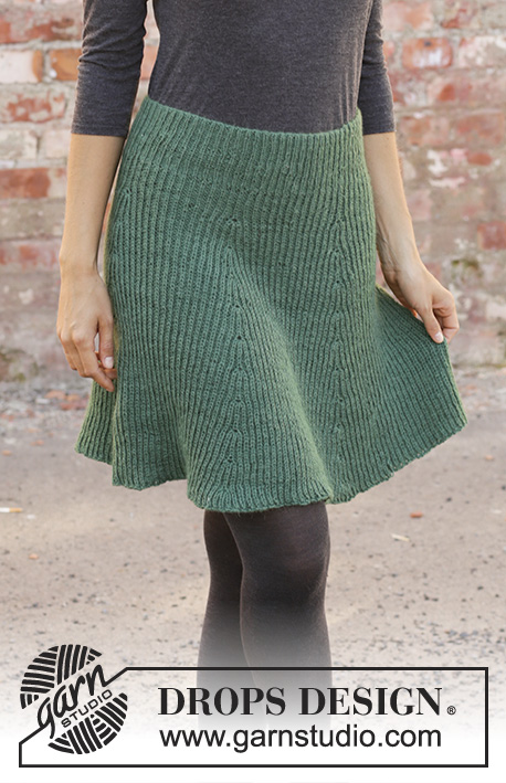 See You In Dublin / DROPS 196-37 - Knitted skirt in DROPS Nord. Piece is knitted top down with false English rib. Size: S - XXXL