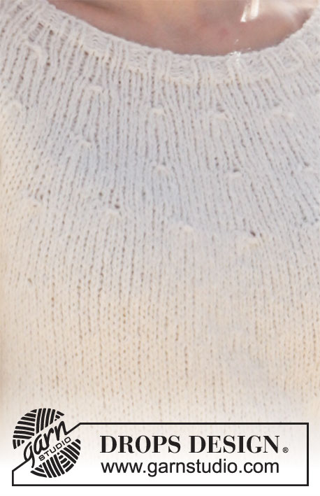 White Dove / DROPS 213-3 - Sweter na drutach, przerabiany od góry do dołu, z krótkim rękawem i zaokrąglonym karczkiem, z włóczki DROPS Sky. Od S do XXXL