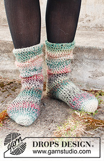 Free patterns - Naisen sukat / DROPS 214-58