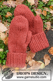 Friendship Mittens / DROPS 226-57 - Mitenes tricotadas em ponto meia com punhos em canelado, em DROPS Wish. Do S ao XL.
