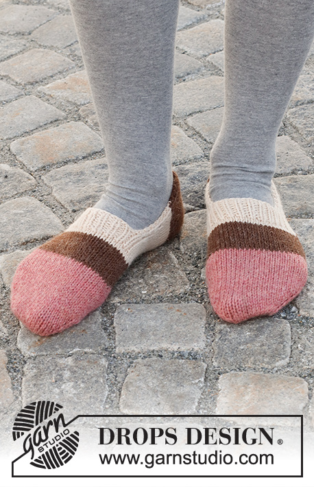 Sundae Girl / DROPS 227-65 - Knitted slippers with block-stripes in DROPS Nepal. The piece is worked in stocking stitch with ribbed edges. Sizes 35 – 43.