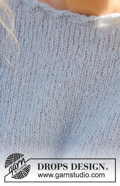 Piece of Sky / DROPS 230-50 - Gestrickter Pullover in DROPS Brushed Alpaca Silk. Die Arbeit wird von oben nach unten mit Schulterzunahmen und Zierrand gestrickt. Größe S - XXXL.