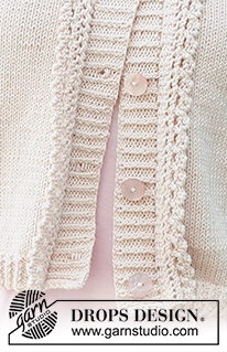 Evening Walk Cardigan / DROPS 232-48 - Casaco tricotado de baixo para cima em ponto meia com mangas curtas e folhos, em DROPS Cotton Merino. Do S ao XXXL.