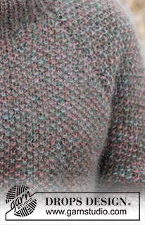 Forest Trails Sweater / DROPS 244-4 - Pulôver tricotado de cima para baixo com 4 fios DROPS Kid-Silk. Tricota-se em ponto de arroz com gola dobrada, raglan e fendas nos lados. Do S ao XXXL.