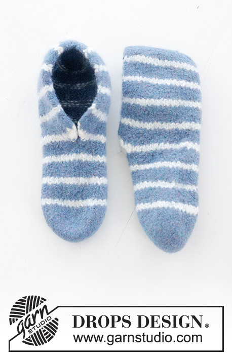 Cosy Stripes / DROPS 246-46 - Knitted and felted slippers for men with stripes in DROPS Snow. Sizes 38 – 46 = us woman 7 1/2 – 12 1/2. Theme: Easter.