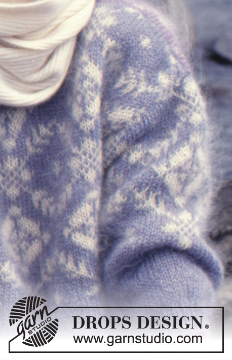 Polar Blues / DROPS 27-7 - Gestrickter Pullover mit nordischem Muster / Schneeflocken in DROPS Vienna oder DROPS Melody. Größe S-L