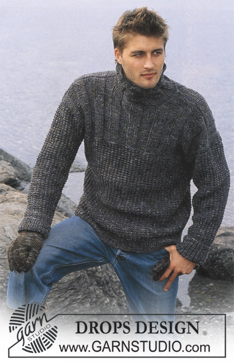 Winter Ballade / DROPS 85-20 - Męski sweter na drutach, ze ściągaczem i wysokim wykończeniem dekoltu, z włóczek DROPS Karisma i DROPS Fabel i rękawiczki z włóczki DROPS Karisma