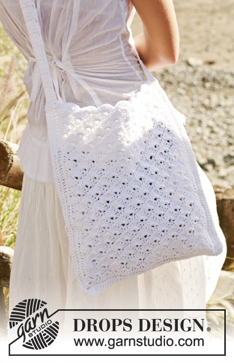 White Honey Comb / DROPS 99-24 - DROPS Crochet bag in “Bomull-Lin”.