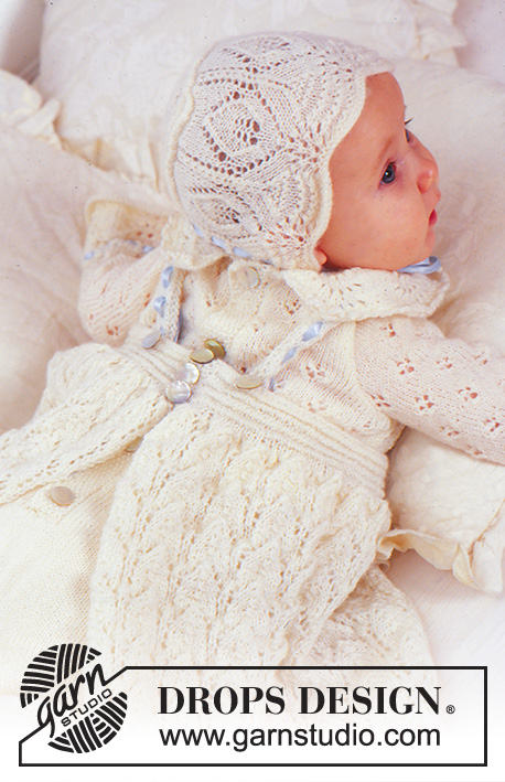Angel Kissed / DROPS Baby 11-15 - Komplekt: DROPS BabyAlpaka Silk või BabyMerino või DROPS Safran lõngast kootud pitsmustriga ristimise kleit, müts ja püksid 1 kuni 9 kuusele beebile