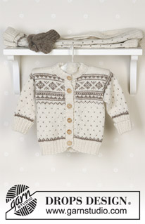 Winter Snuggles / DROPS Baby 13-5 - Dziecięcy sweter, spodnie, czapka, rękawiczki i skarpetki na drutach, z włóczki DROPS Alpaca