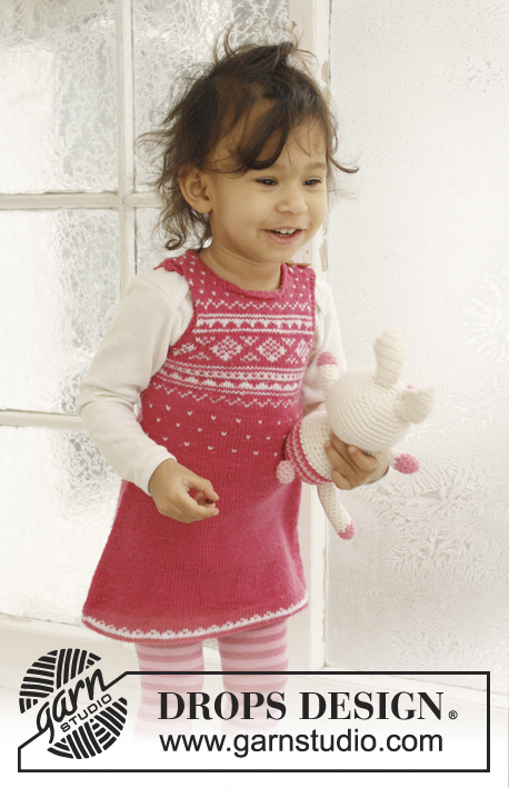Princess Dream / DROPS Baby 21-17 - Strikket kjole med nordisk mønster til baby og børn i DROPS BabyMerino