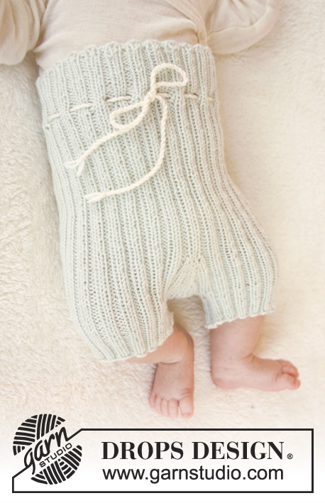 First Impression Shorts / DROPS Baby 25-28 - Pantaloni corti per neonati lavorati ai ferri a coste in DROPS BabyMerino. Taglie: (prematuri) - 4 anni.