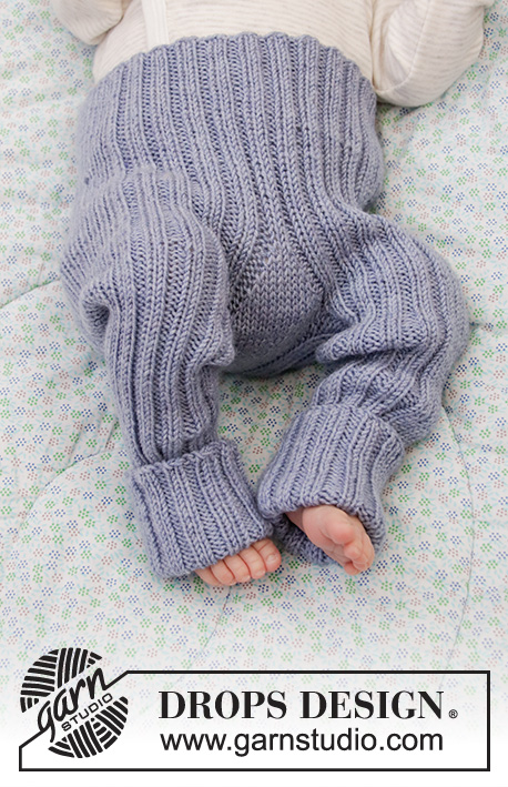 Baby Talk Pants / DROPS Baby 33-31 - Calças tricotadas em canelado para bebé e gorro tricotado em ponto de arroz, em DROPS BabyMerino.
Tamanhos : Prematuro - 4 anos