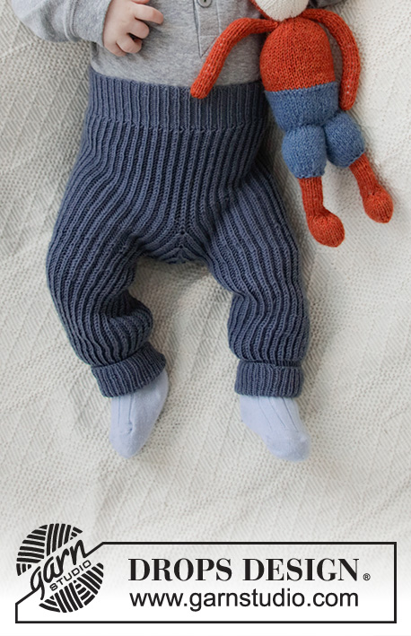 Early Nap Pants / DROPS Baby 36-5 - Stickad byxa till baby i DROPS BabyMerino. Arbetet stickas uppifrån och ner i helpatent. Storlek prematur – 4 år.