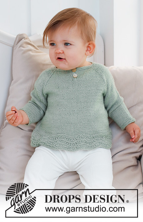 Little Pea / DROPS Baby 42-8 - Gebreide trui voor baby’s en kinderen in DROPS Safran. Het werk wordt van boven naar beneden gebreid met raglan en golfpatroon. Maten 0 - 6 jaar.