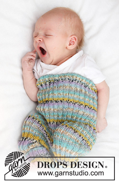 Striped Dreams / DROPS Baby 45-2 - Pantalones a punto para bebé en DROPS Fabel. La labor está realizada en punto elástico. Tallas 0 - 4 años.