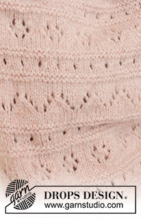 Pink Sea Blanket / DROPS Baby 46-9 - Gestrickte Decke für Babys in DROPS Sky. Die Arbeit wird mit Lochmuster und Krausrippen gestrickt.
