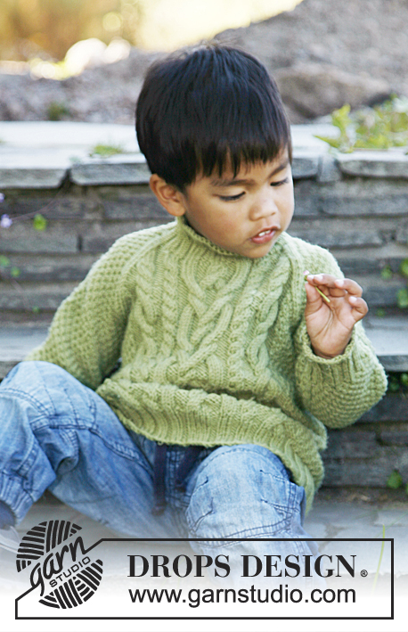 Igor / DROPS Children 22-43 - Sweter na drutach z reglanem, warkoczami i podwójnym ryżem, z włóczki DROPS Merino Extra Fine. Od 3 do 12 lat.