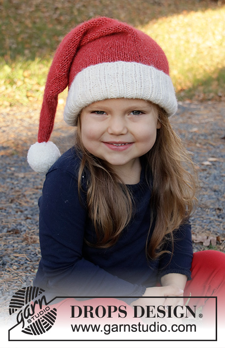 Sleepy Santa Hat / DROPS Children 32-21 - Gestrickte Nikolausmütze für Kinder in DROPS Air. Die Arbeit wird glatt rechts und mit Rippenmuster gestrickt. Größe 3 – 12 Jahre. Thema: Weihnachten.