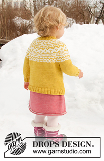 Little Missy Jacket / DROPS Children 32-8 - Dětský propínací svetr s kruhovým sedlem a norským vzorem pletený shora dolů z příze DROPS Lima. Velikost 12 měsíců – 12 let.