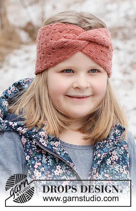 Cherry Blossom / DROPS Children 40-30 - Fita de cabelo para criança tricotada com trança e ponto rendado em DROPS BabyMerino. Tamanhos : 2 - 12 anos.