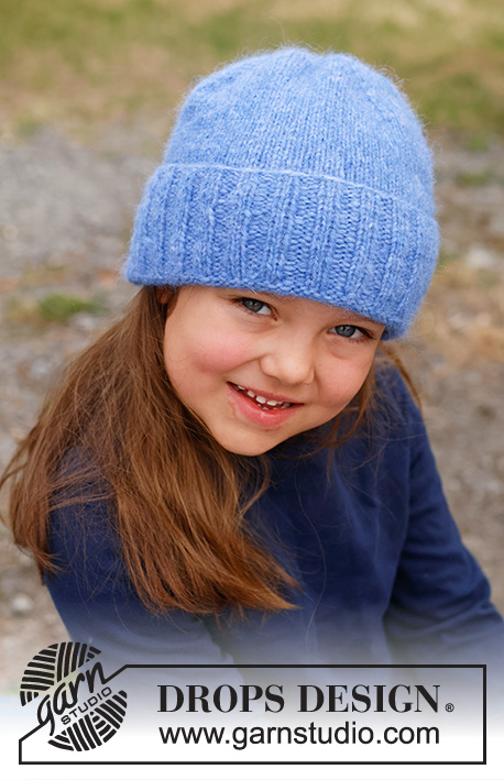 Soft Sky / DROPS Children 44-7 - Bonnet tricoté pour enfant en DROPS Air. Se tricote de bas en haut, en jersey. Du 2 au 12 ans.