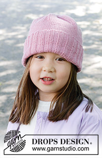 Candy Kiss Hat / DROPS Children 47-27 - Stickad mössa till barn i DROPS Merino Extra Fine. Arbetet stickas i slätstickning med vikkant. Storlek 2 - 12 år.